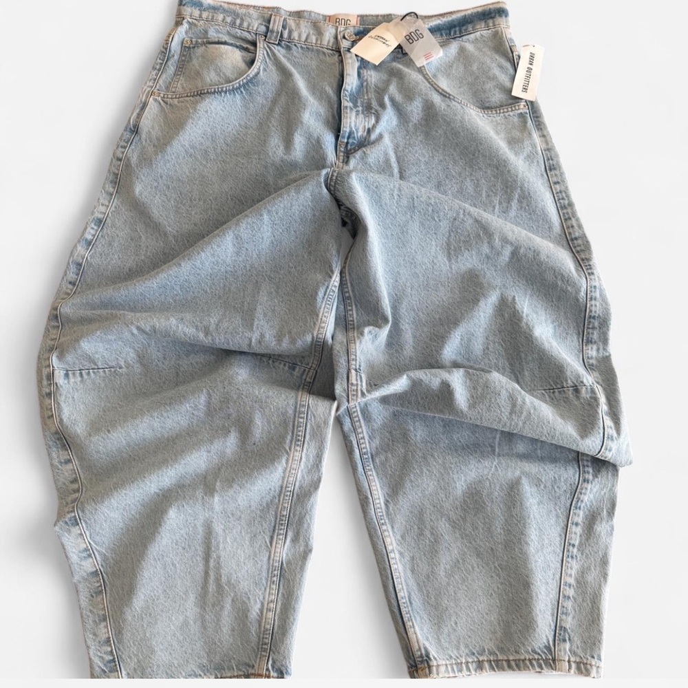 BDG Mid-Rise Light Wash Jeans